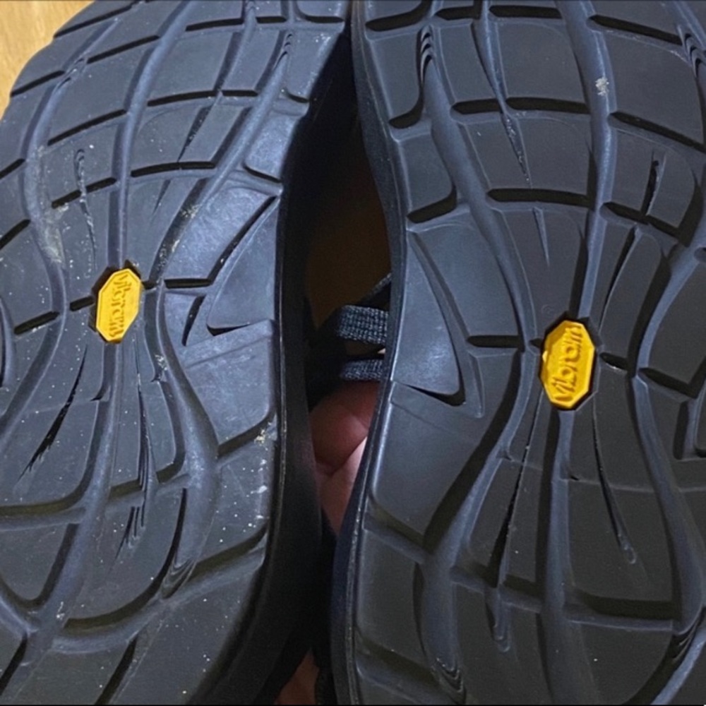 Black Chacos